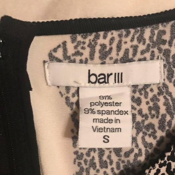 Cropped Blouse - Picture 2 of 2